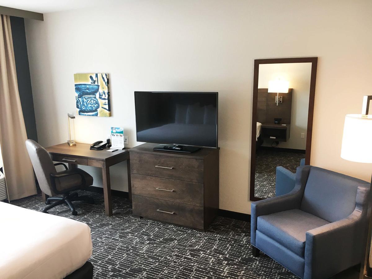 Gundersen Hotel & Suites La Crosse Extérieur photo