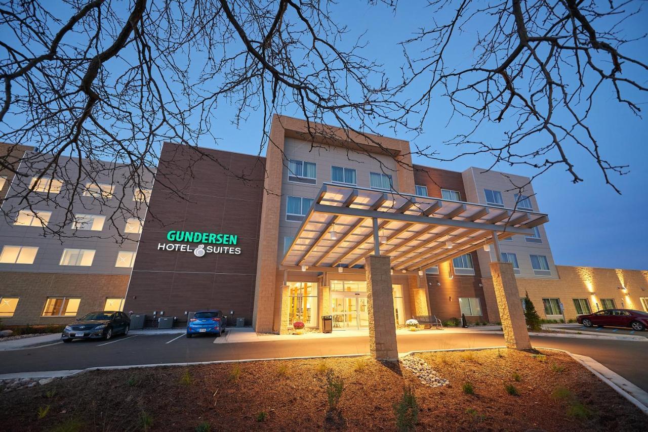 Gundersen Hotel & Suites La Crosse Extérieur photo
